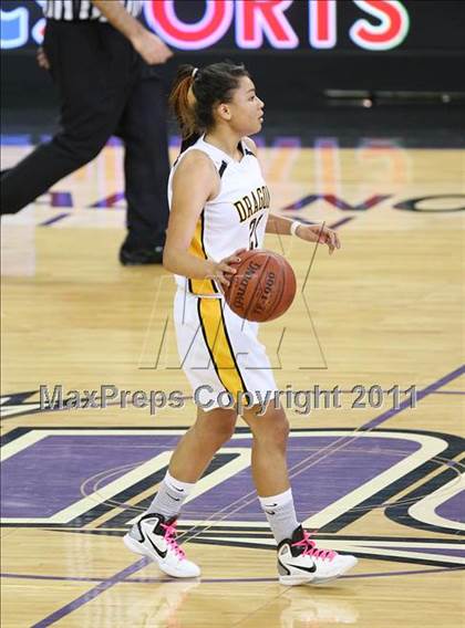 Thumbnail 3 in Bishop O'Dowd vs. Sacramento (CIF NorCal D3 Regional Final) photogallery.