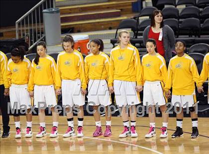 Thumbnail 2 in Bishop O'Dowd vs. Sacramento (CIF NorCal D3 Regional Final) photogallery.