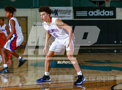 Thumbnail 1 in Folsom vs. St. Patrick-St. Vincent (Adidas Challenge) photogallery.