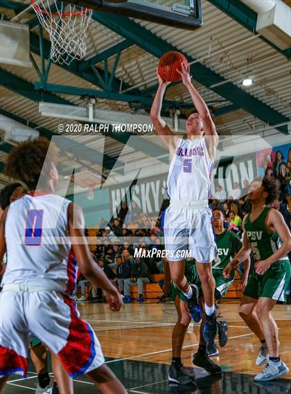 Thumbnail 2 in Folsom vs. St. Patrick-St. Vincent (Adidas Challenge) photogallery.