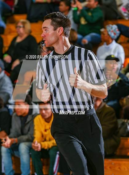 Thumbnail 2 in Folsom vs. St. Patrick-St. Vincent (Adidas Challenge) photogallery.
