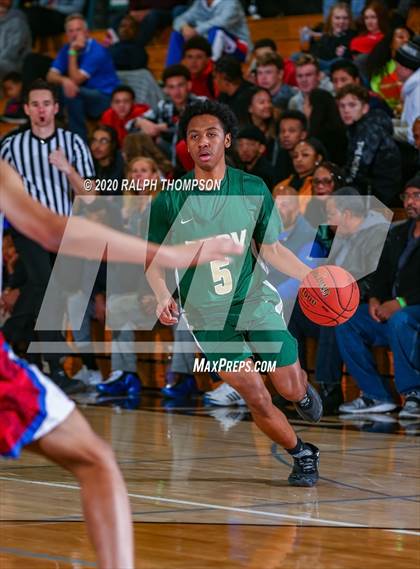 Thumbnail 2 in Folsom vs. St. Patrick-St. Vincent (Adidas Challenge) photogallery.