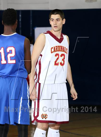 Thumbnail 1 in Cantwell-Sacred Heart vs. Serra (Lancers Hoops Showdown) photogallery.
