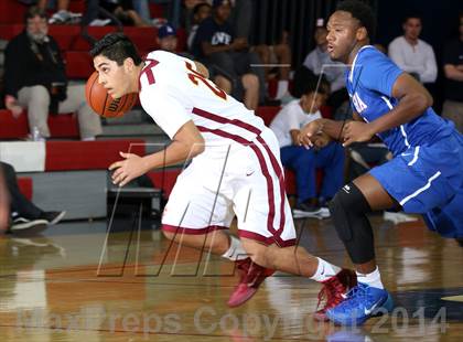 Thumbnail 2 in Cantwell-Sacred Heart vs. Serra (Lancers Hoops Showdown) photogallery.
