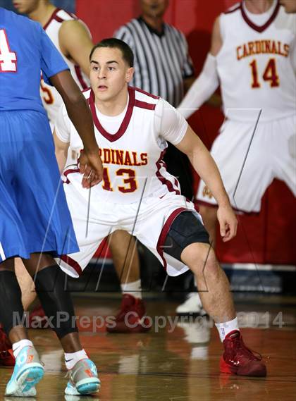 Thumbnail 3 in Cantwell-Sacred Heart vs. Serra (Lancers Hoops Showdown) photogallery.