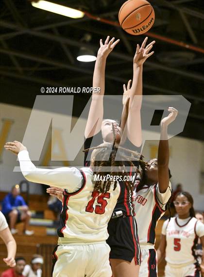 Thumbnail 3 in Nation Ford vs. Pendleton County (Low Country Invitational) photogallery.