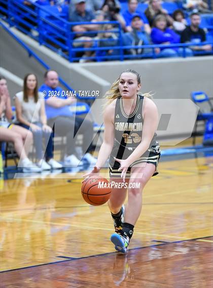 Thumbnail 3 in Comanche @ Lipan photogallery.