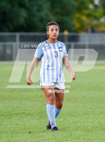 Thumbnail 1 in Clover @ Mann (SCHSL AAAAA Upper State Finals) photogallery.