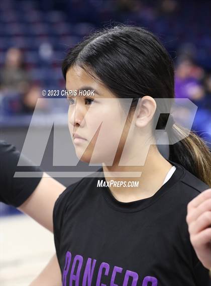 Thumbnail 1 in Rincon/University vs Sunnyside (MLK Basketball Classic) photogallery.