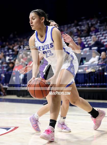 Thumbnail 2 in Rincon/University vs Sunnyside (MLK Basketball Classic) photogallery.