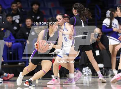 Thumbnail 1 in Rincon/University vs Sunnyside (MLK Basketball Classic) photogallery.