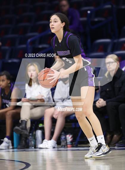 Thumbnail 2 in Rincon/University vs Sunnyside (MLK Basketball Classic) photogallery.