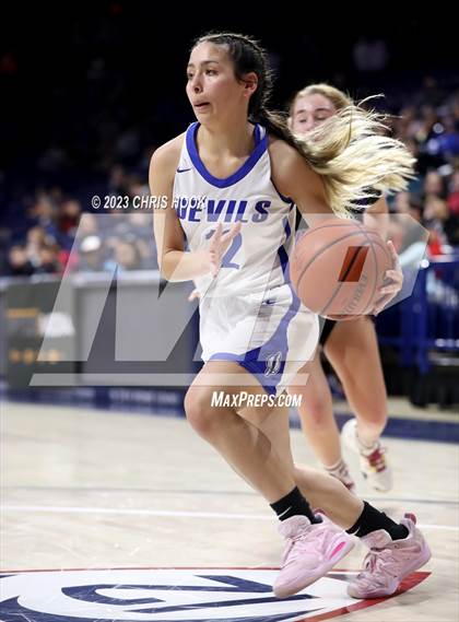 Thumbnail 2 in Rincon/University vs Sunnyside (MLK Basketball Classic) photogallery.