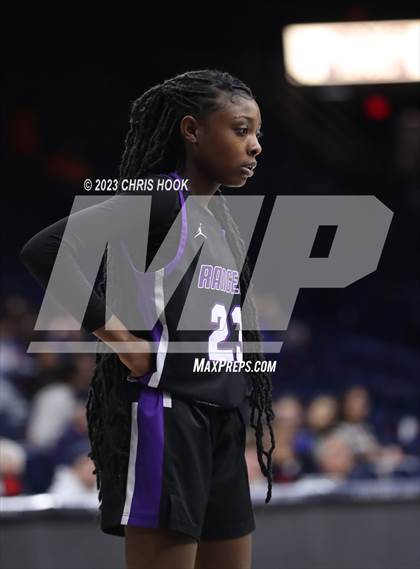 Thumbnail 1 in Rincon/University vs Sunnyside (MLK Basketball Classic) photogallery.