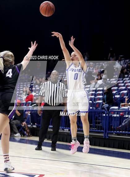 Thumbnail 1 in Rincon/University vs Sunnyside (MLK Basketball Classic) photogallery.