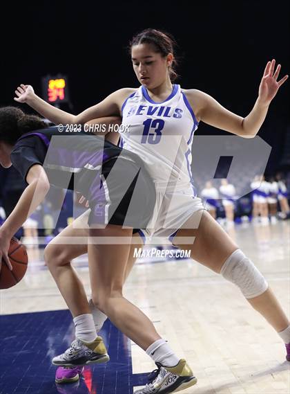 Thumbnail 1 in Rincon/University vs Sunnyside (MLK Basketball Classic) photogallery.
