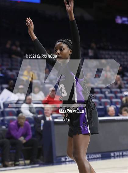 Thumbnail 3 in Rincon/University vs Sunnyside (MLK Basketball Classic) photogallery.