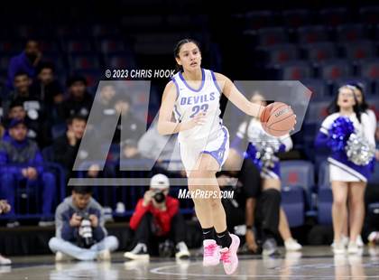 Thumbnail 1 in Rincon/University vs Sunnyside (MLK Basketball Classic) photogallery.