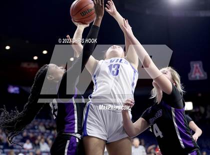 Thumbnail 3 in Rincon/University vs Sunnyside (MLK Basketball Classic) photogallery.