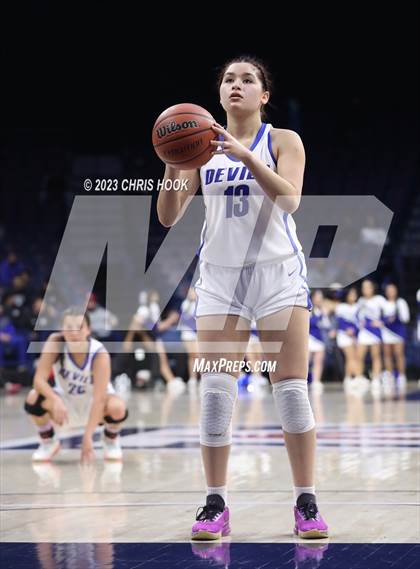 Thumbnail 3 in Rincon/University vs Sunnyside (MLK Basketball Classic) photogallery.