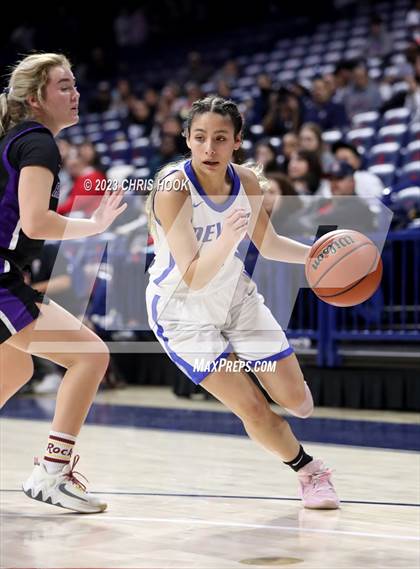 Thumbnail 1 in Rincon/University vs Sunnyside (MLK Basketball Classic) photogallery.