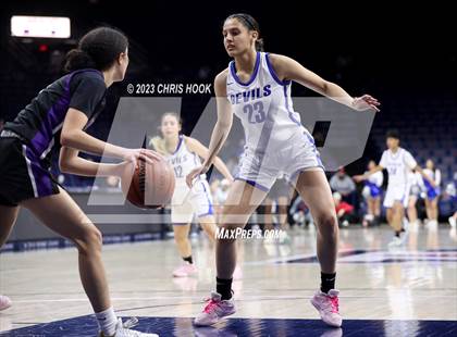 Thumbnail 1 in Rincon/University vs Sunnyside (MLK Basketball Classic) photogallery.