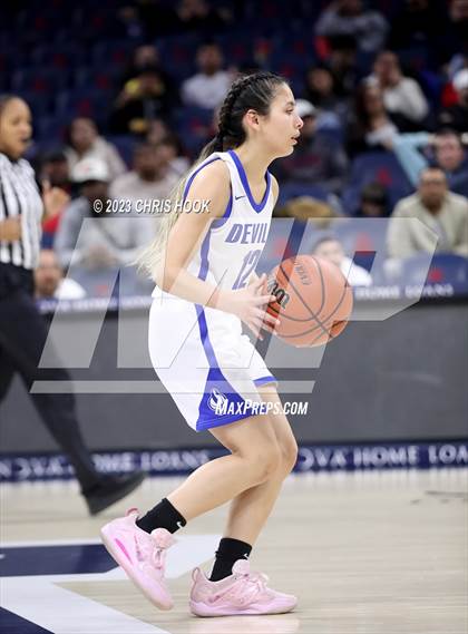 Thumbnail 3 in Rincon/University vs Sunnyside (MLK Basketball Classic) photogallery.