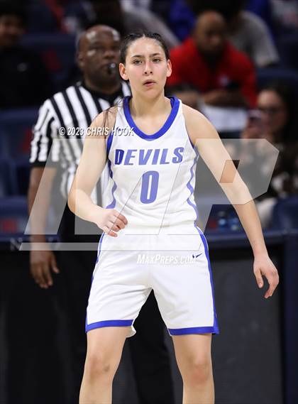 Thumbnail 1 in Rincon/University vs Sunnyside (MLK Basketball Classic) photogallery.