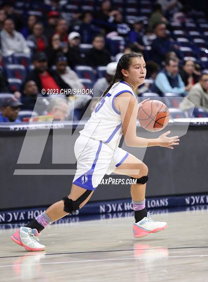 Thumbnail 3 in Rincon/University vs Sunnyside (MLK Basketball Classic) photogallery.