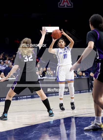 Thumbnail 2 in Rincon/University vs Sunnyside (MLK Basketball Classic) photogallery.