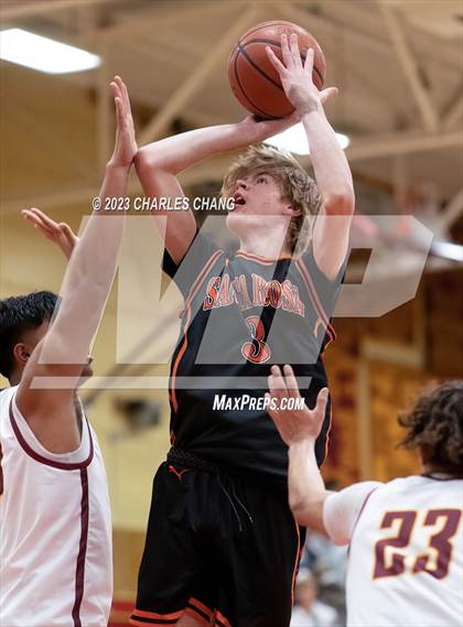 Thumbnail 2 in Santa Rosa vs Cardinal Newman photogallery.
