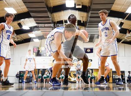 Thumbnail 3 in Dayton vs Highlands (36th District Tournament) photogallery.