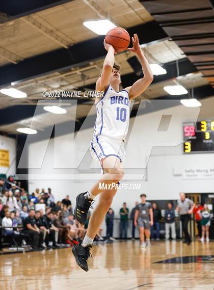 Thumbnail 3 in Dayton vs Highlands (36th District Tournament) photogallery.