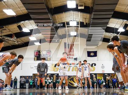 Thumbnail 3 in Dayton vs Highlands (36th District Tournament) photogallery.