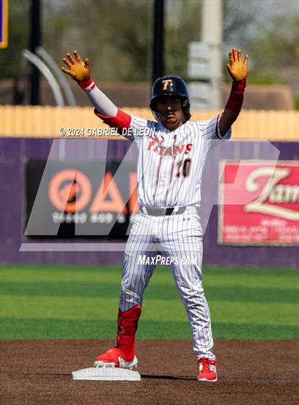 Thumbnail 1 in Victoria East vs. Hanna (McAllen Tournament) photogallery.