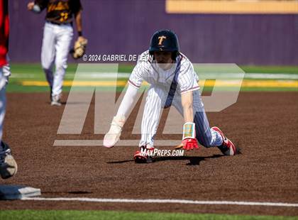 Thumbnail 3 in Victoria East vs. Hanna (McAllen Tournament) photogallery.