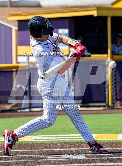 Thumbnail 3 in Victoria East vs. Hanna (McAllen Tournament) photogallery.