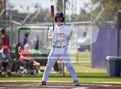 Thumbnail 1 in Victoria East vs. Hanna (McAllen Tournament) photogallery.