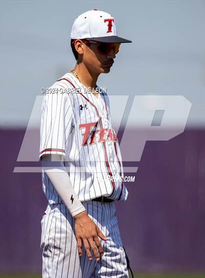Thumbnail 2 in Victoria East vs. Hanna (McAllen Tournament) photogallery.