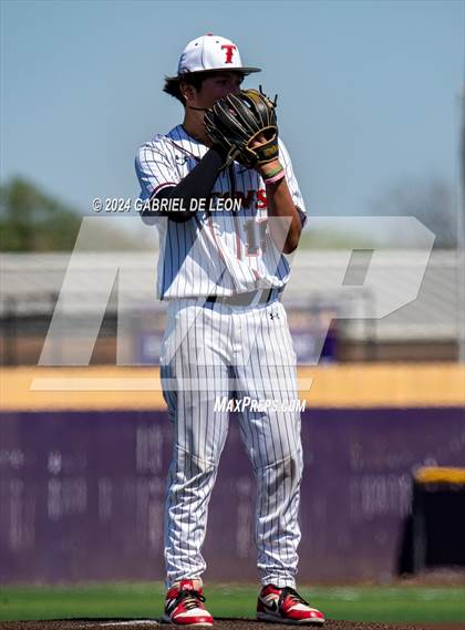Thumbnail 3 in Victoria East vs. Hanna (McAllen Tournament) photogallery.
