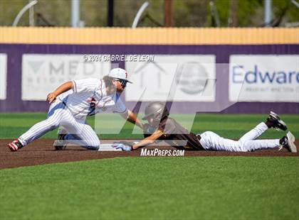 Thumbnail 2 in Victoria East vs. Hanna (McAllen Tournament) photogallery.