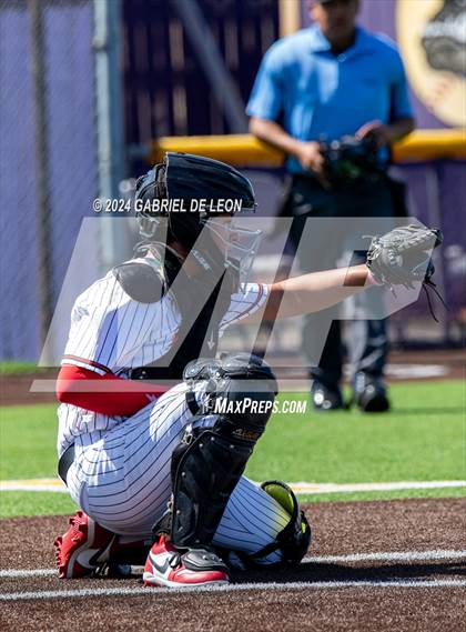 Thumbnail 3 in Victoria East vs. Hanna (McAllen Tournament) photogallery.