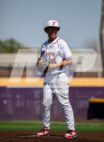 Thumbnail 2 in Victoria East vs. Hanna (McAllen Tournament) photogallery.