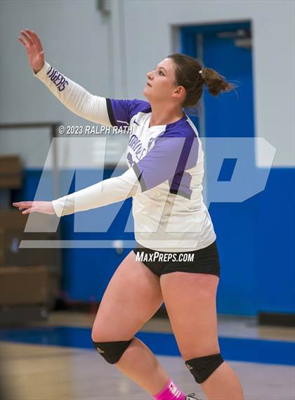 Thumbnail 2 in Oroville @ Orland (CIF NS Division 3 Semifinal) photogallery.