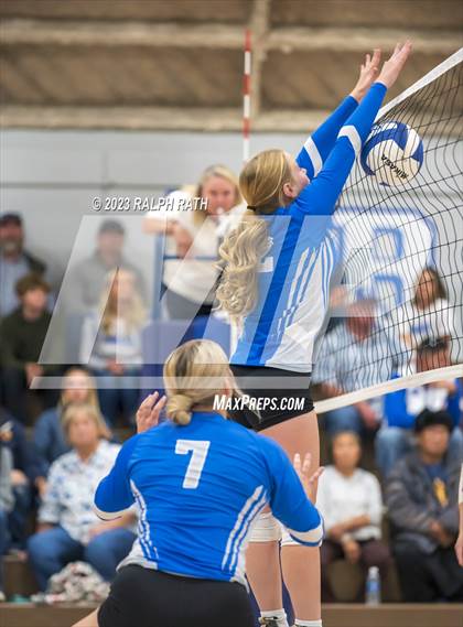 Thumbnail 2 in Oroville @ Orland (CIF NS Division 3 Semifinal) photogallery.
