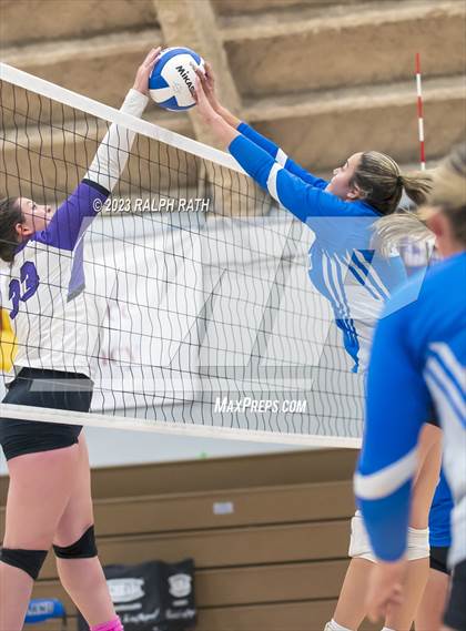 Thumbnail 2 in Oroville @ Orland (CIF NS Division 3 Semifinal) photogallery.
