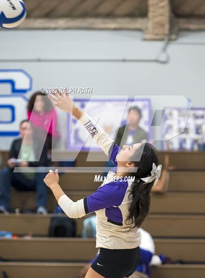 Thumbnail 1 in Oroville @ Orland (CIF NS Division 3 Semifinal) photogallery.