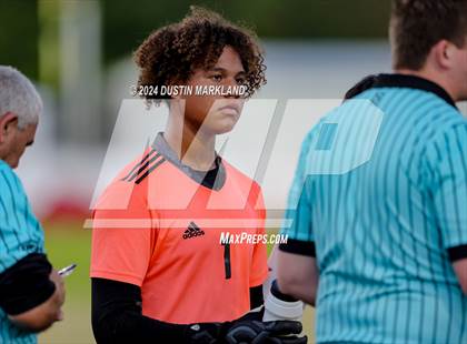 Thumbnail 3 in Spruce Creek vs Harmony at Spruce Creek photogallery.