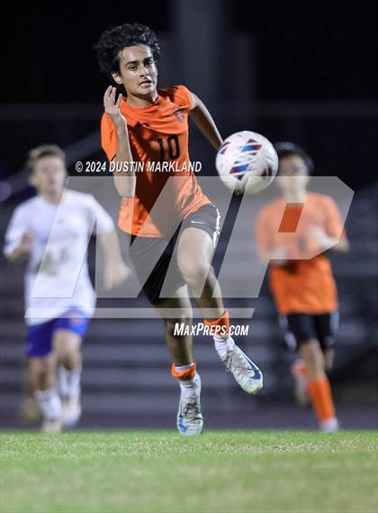 Thumbnail 3 in Spruce Creek vs Harmony at Spruce Creek photogallery.