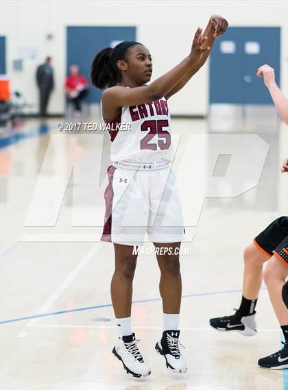Thumbnail 2 in Half Moon Bay @ Sacred Heart Prep (CIF CCS D4 Final) photogallery.